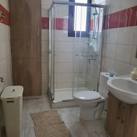 Mountain And Sea Views *