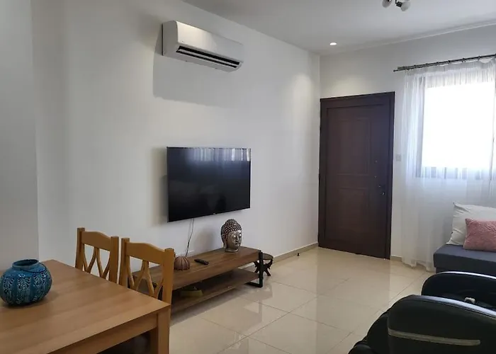 Ferienhaus Mountain And Sea Views Limassol